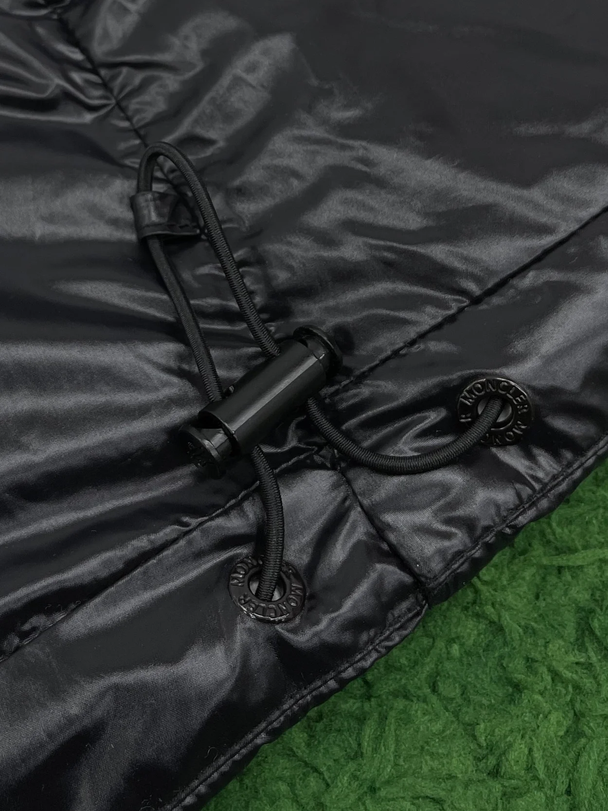 몽클레어 Misam 쇼트 다운 자켓 블랙