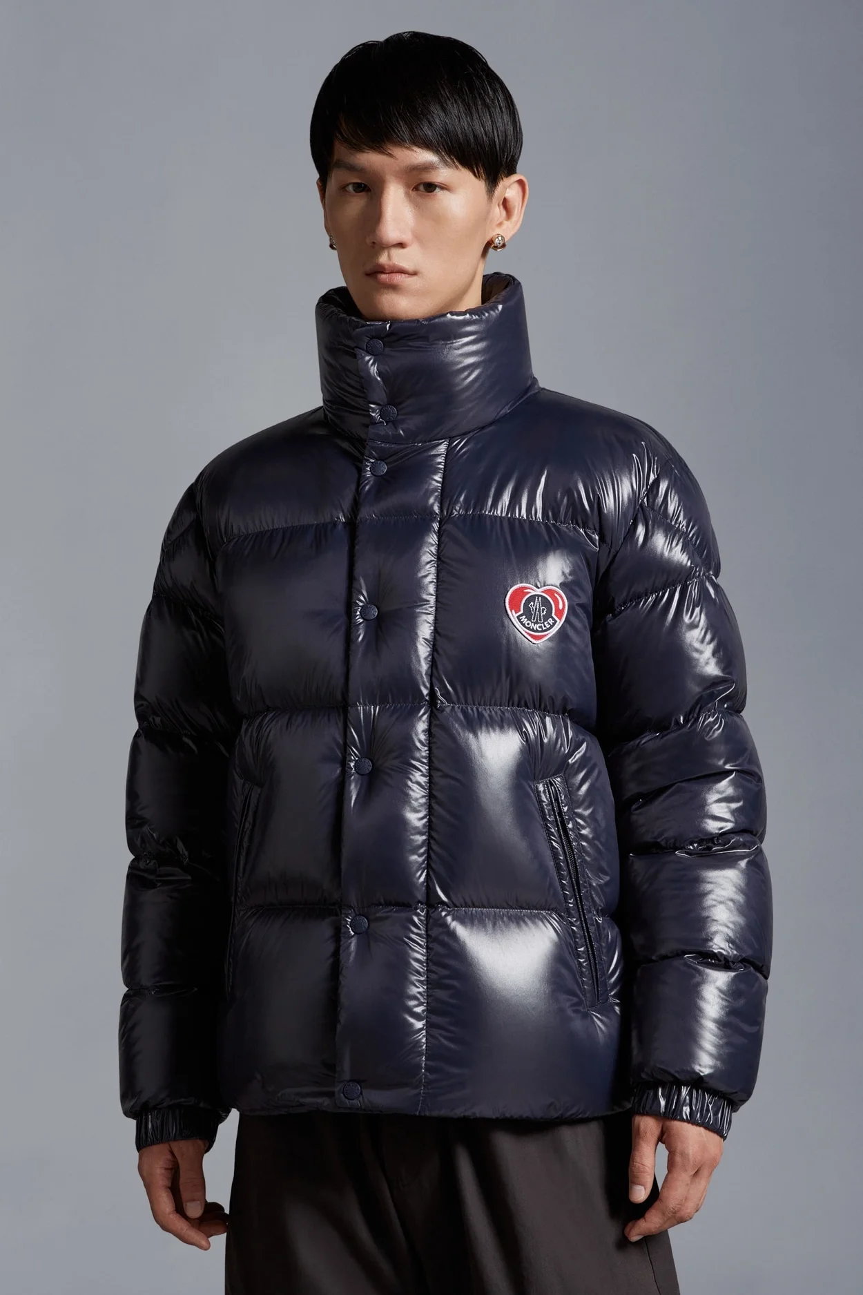 몽클레어 Misam 쇼트 다운 자켓 네이비