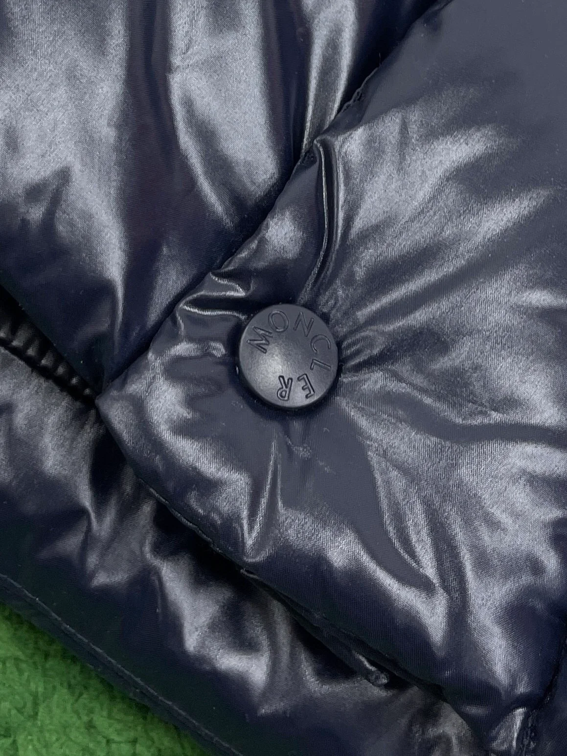 몽클레어 Misam 쇼트 다운 자켓 네이비