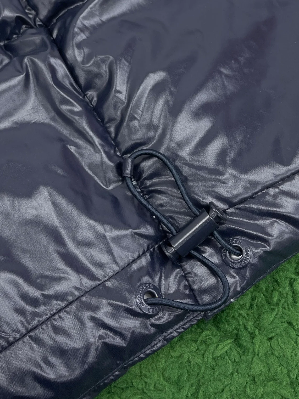 몽클레어 Misam 쇼트 다운 자켓 네이비