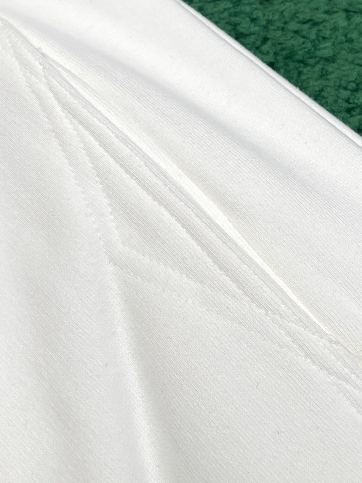 디올 코튼 플리스 칼라 스웨터 화이트