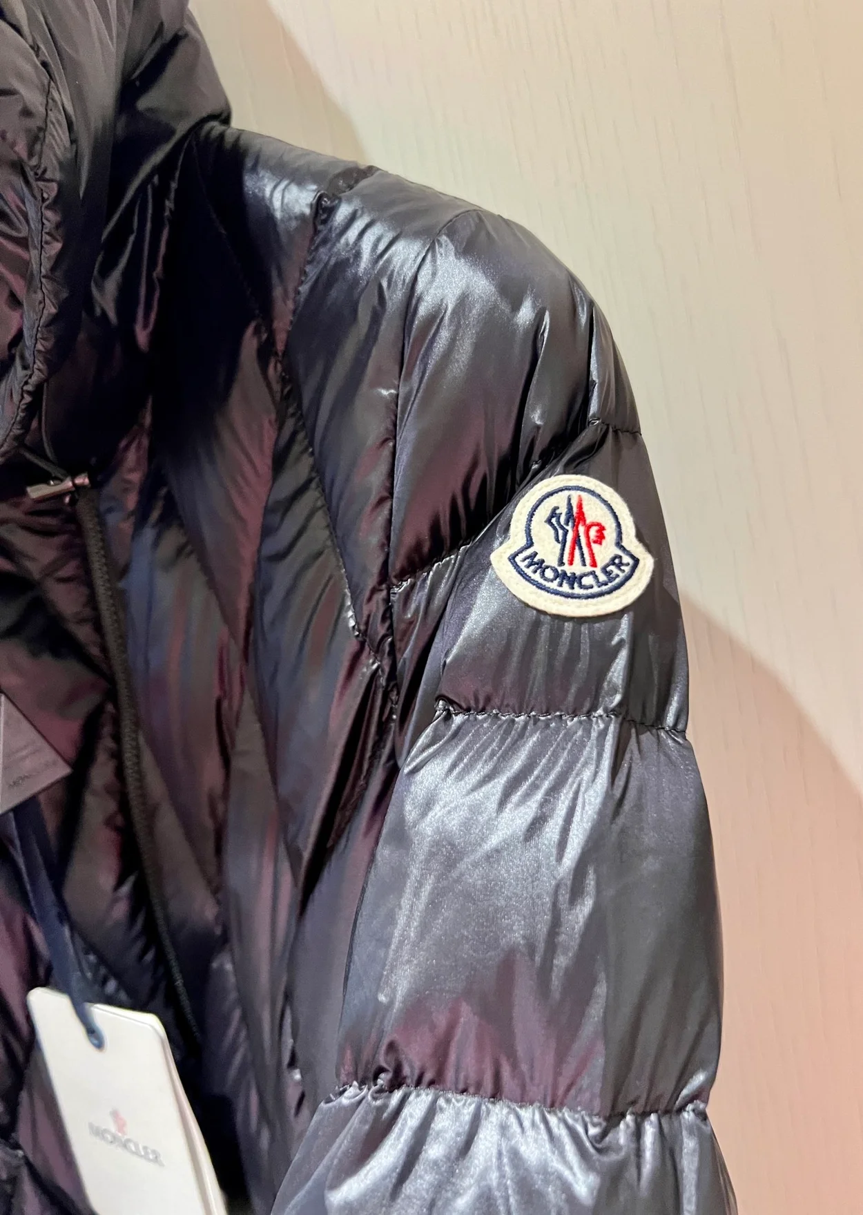 몽클레어 세리그넌 유니섹스 블랙 파카