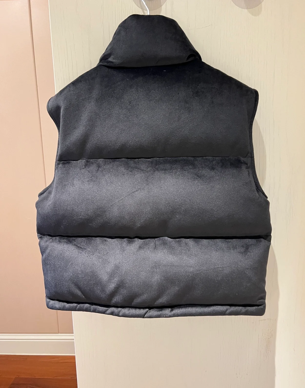 몽클레어 블라벳 다운 베스트