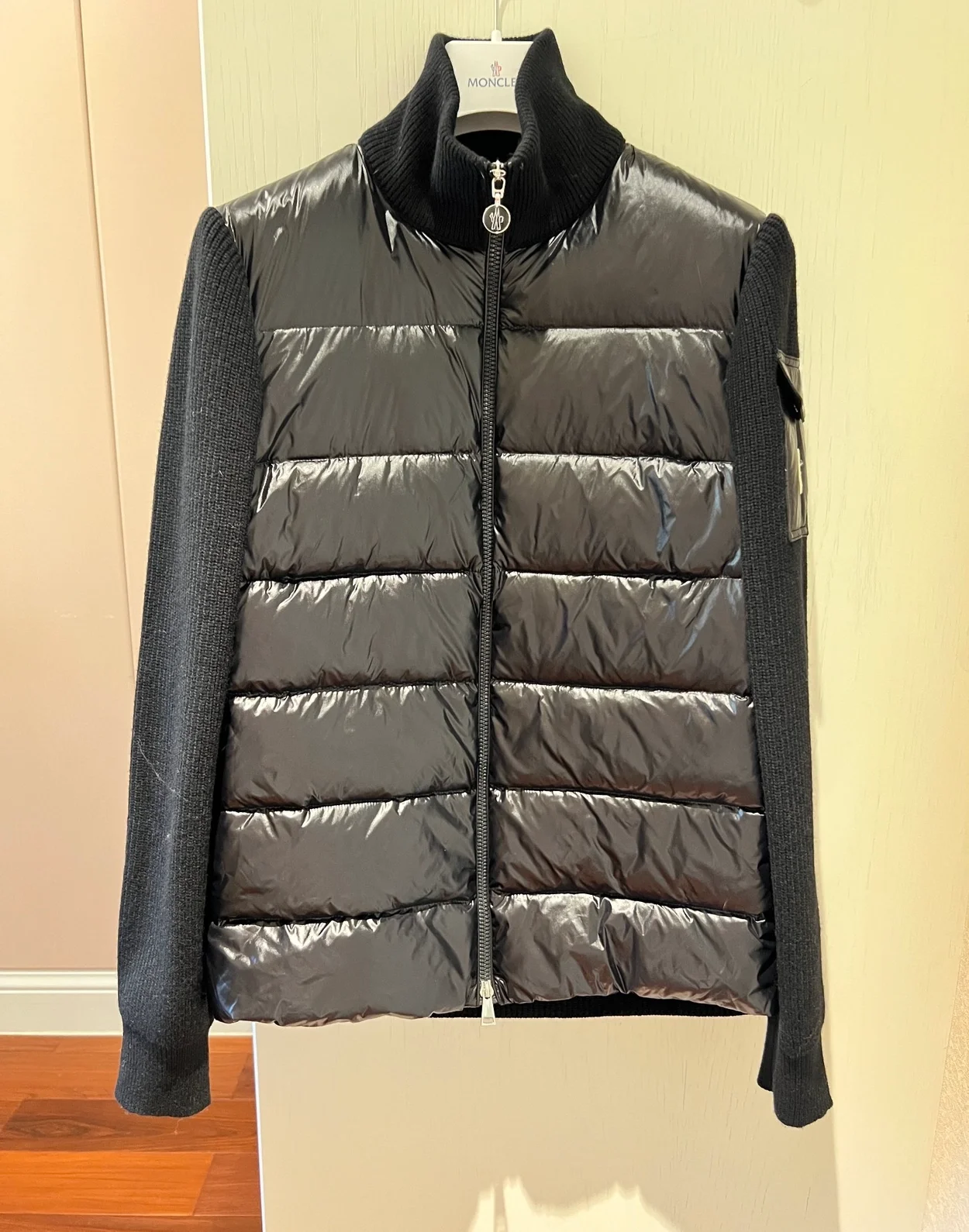 몽클레어 니트 패딩 자켓 블랙