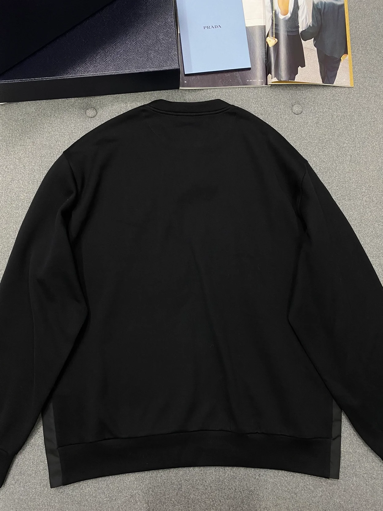 프라다 테크니컬 코튼 스웨트셔츠