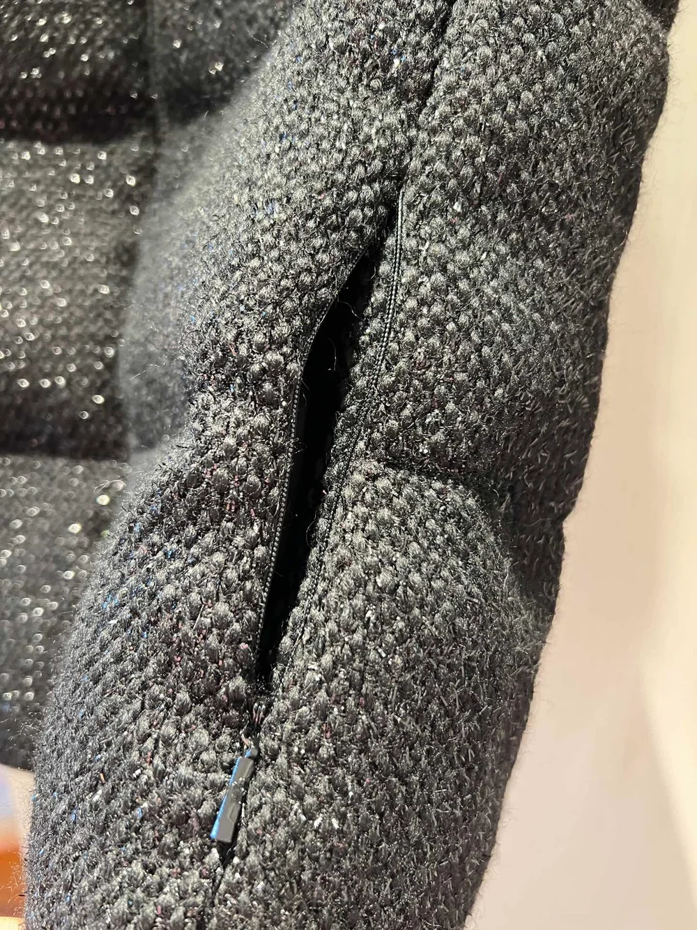 몽클레어 까를렛 유니섹스 다운 베스트