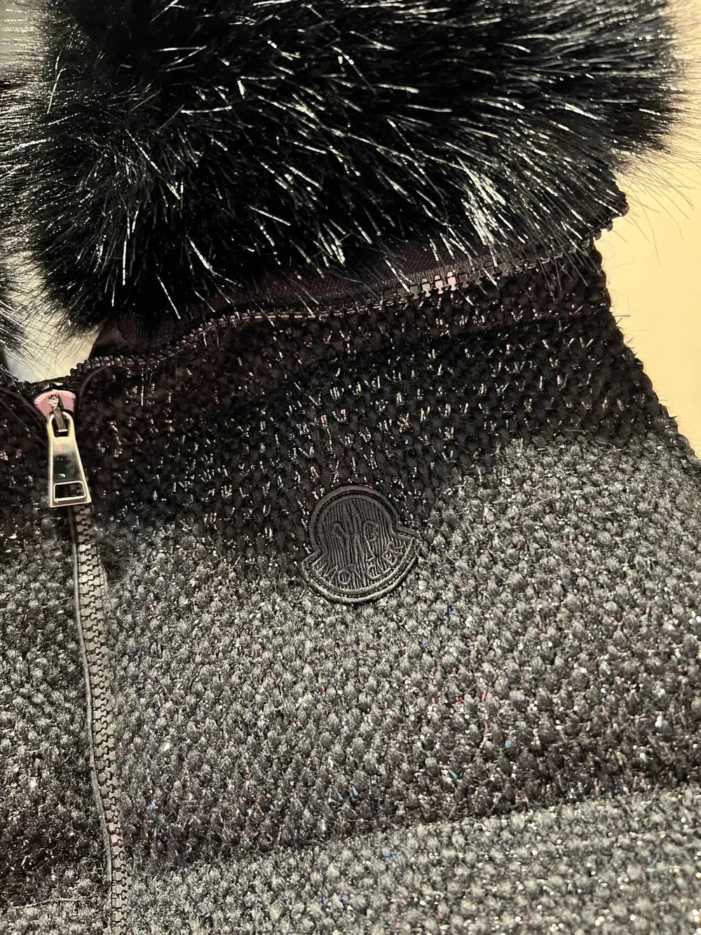 몽클레어 까를렛 유니섹스 다운 베스트