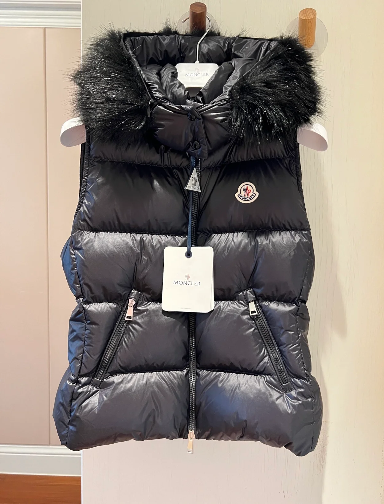 몽클레어 갈리뉴 다운 패딩 조끼 블랙