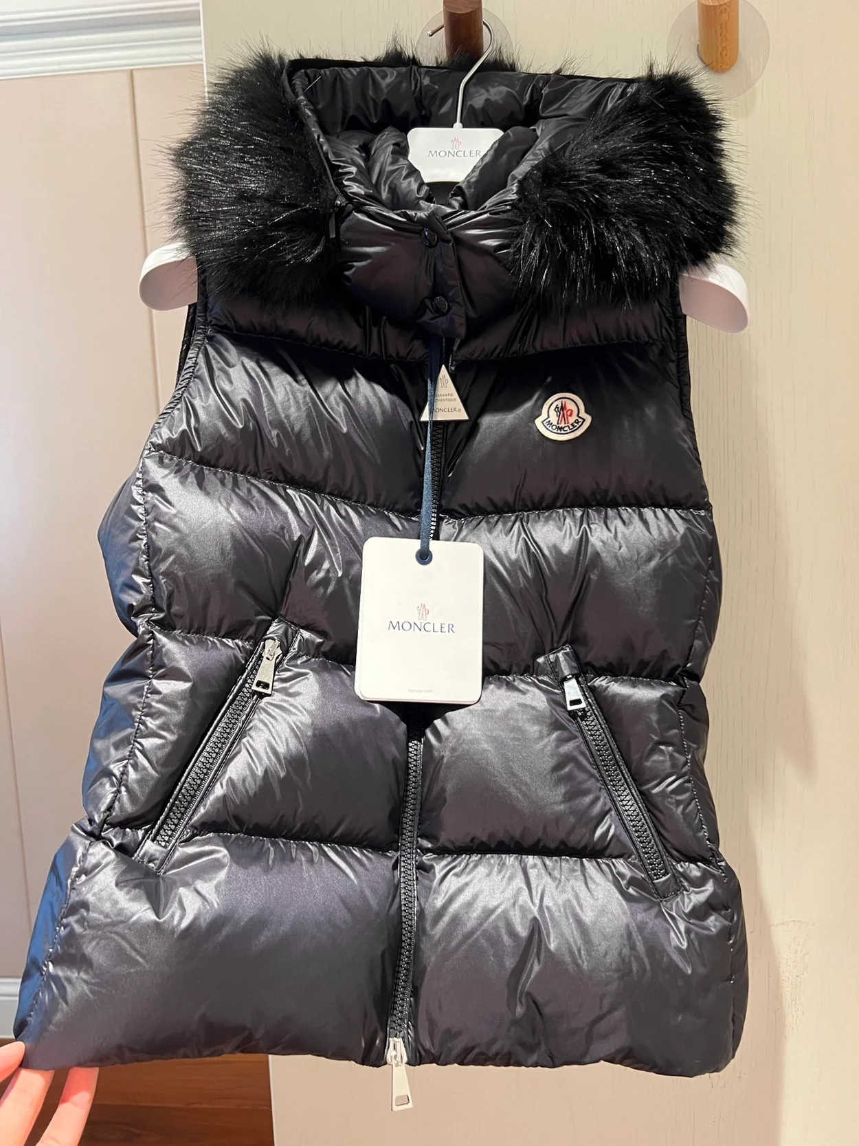 몽클레어 갈리뉴 다운 패딩 조끼 블랙