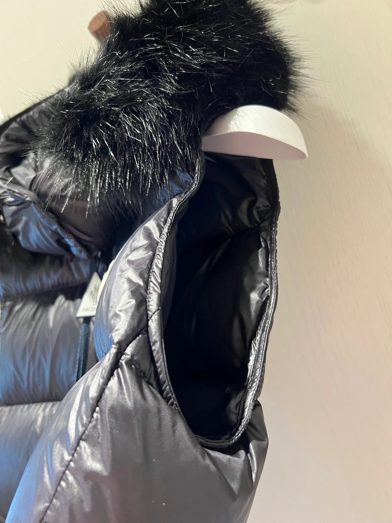 몽클레어 갈리뉴 다운 패딩 조끼 블랙