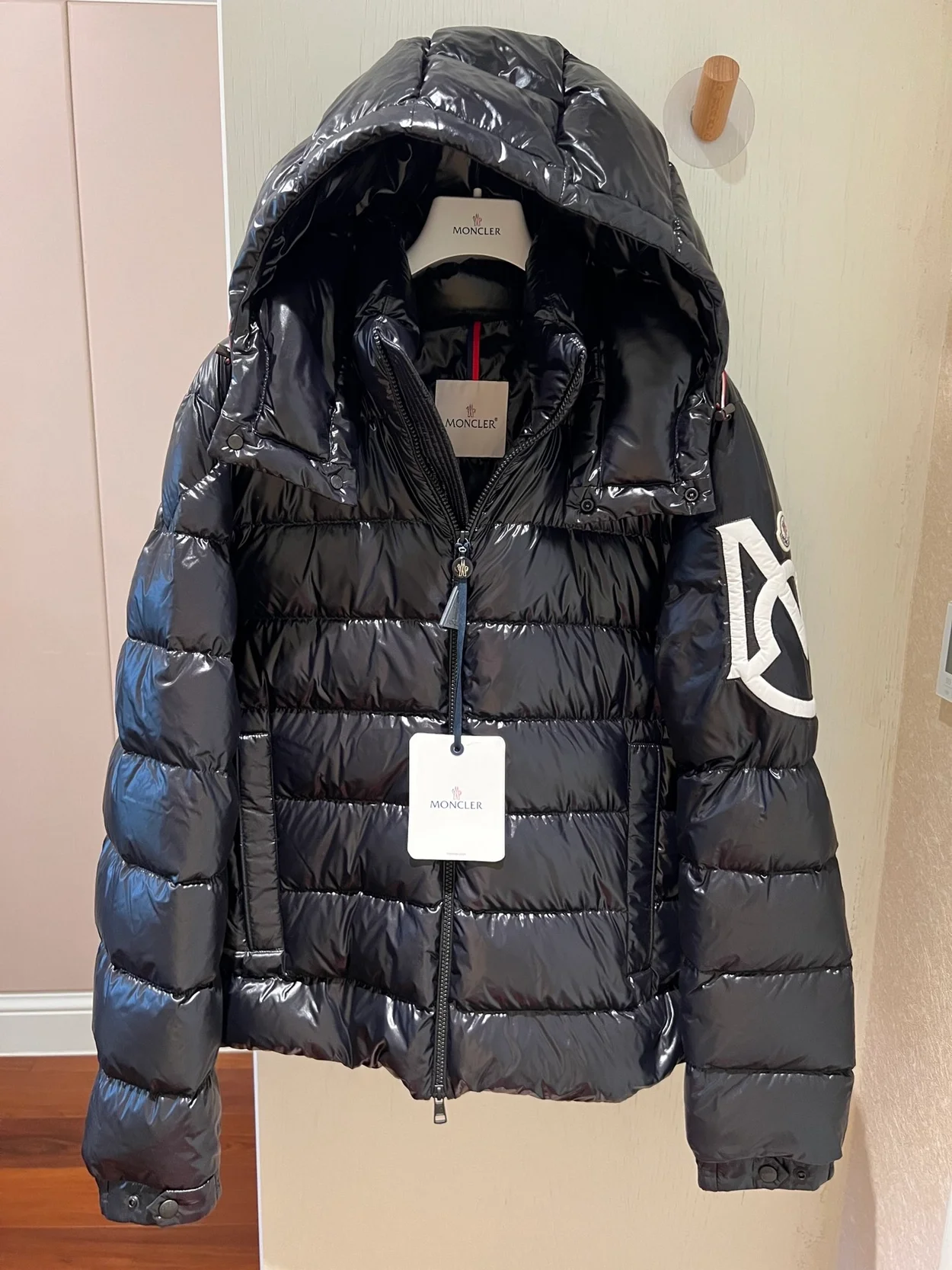 몽클레어 Saulx 다운 자켓