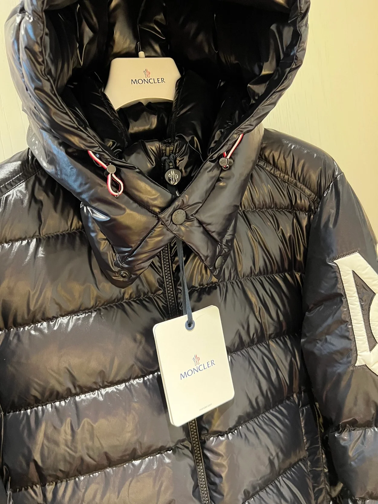 몽클레어 Saulx 다운 자켓