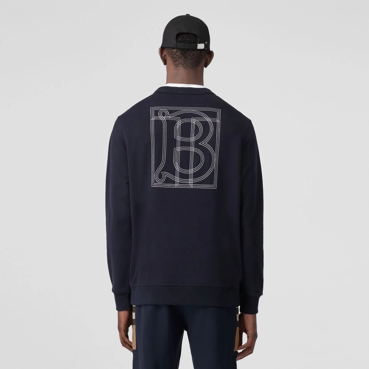 버버리 모노그램 모티프 코튼 스웨트셔츠 네이비