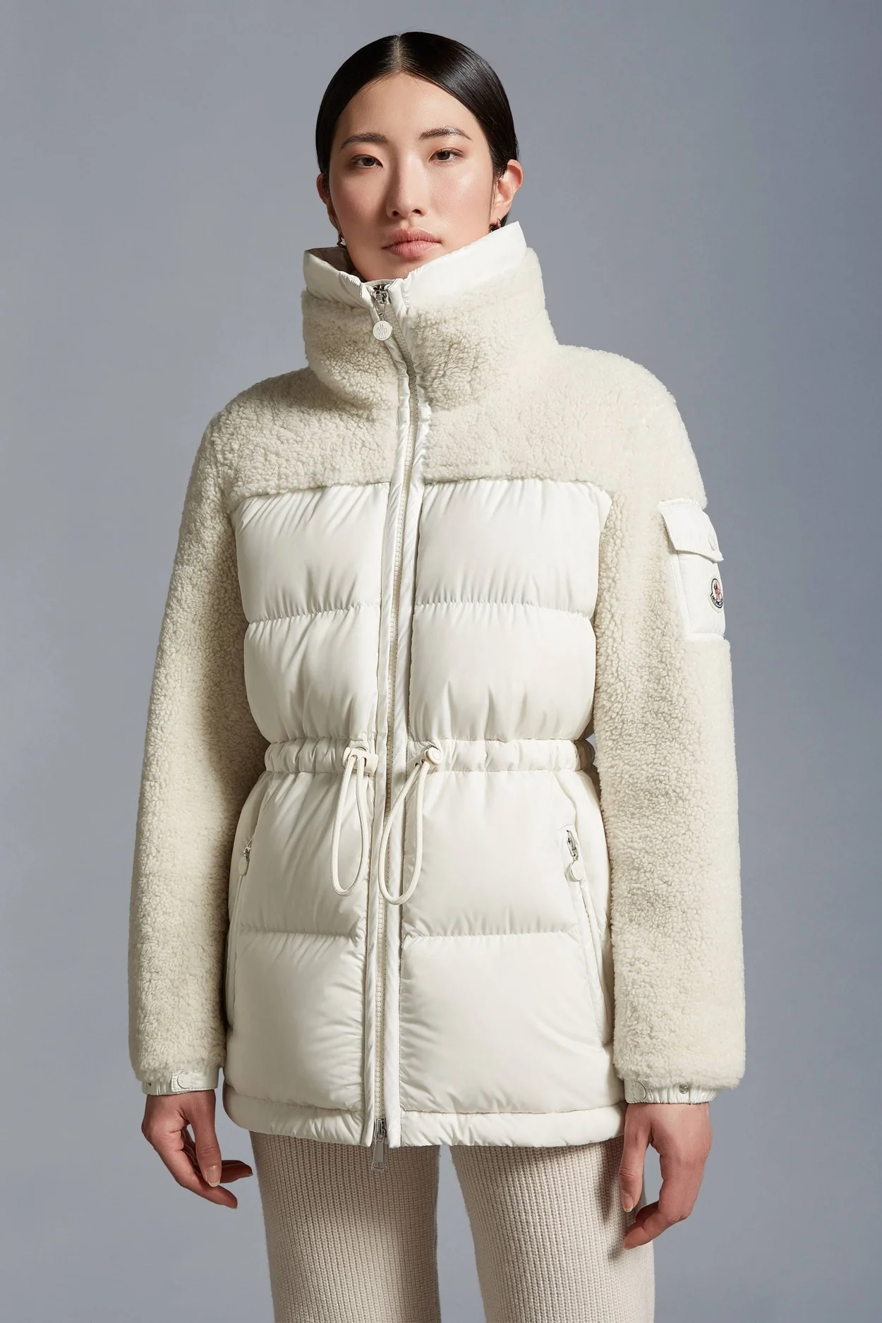 몽클레어 ESCAUT 쇼트 다운 자켓