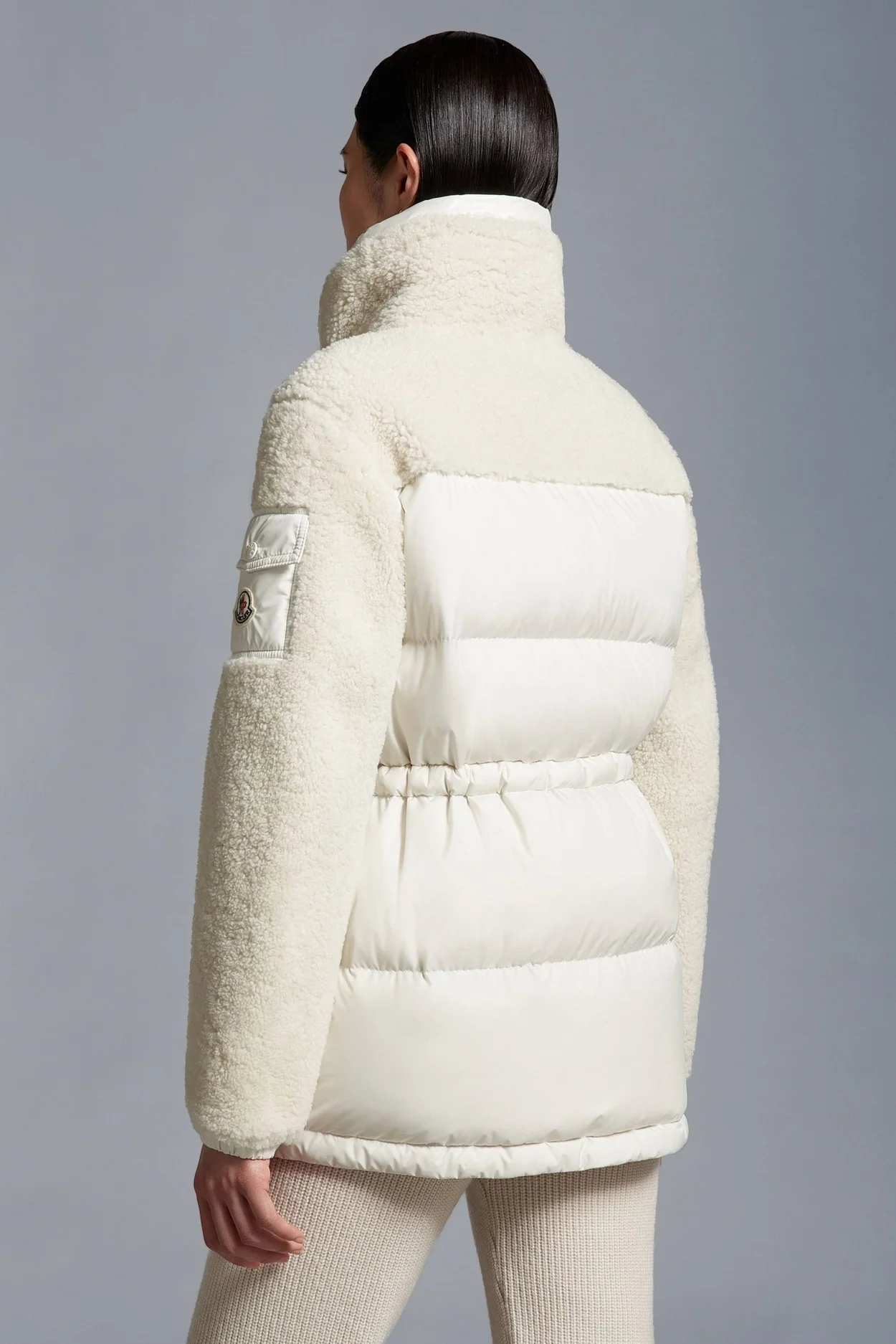 몽클레어 ESCAUT 쇼트 다운 자켓