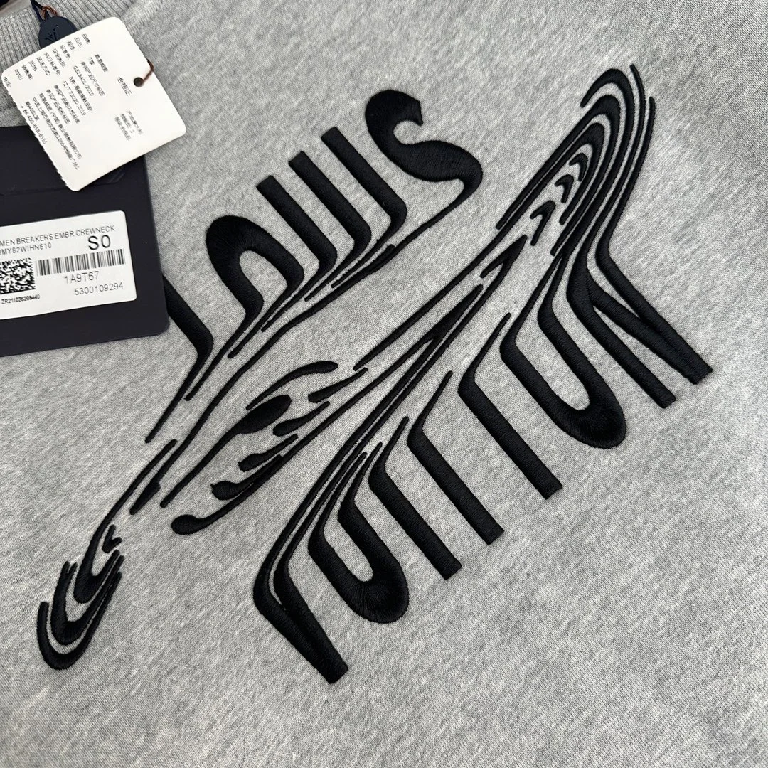 루이비통 프론트 엠브로이더리 크루넥 스웨트셔츠 1A8GVR