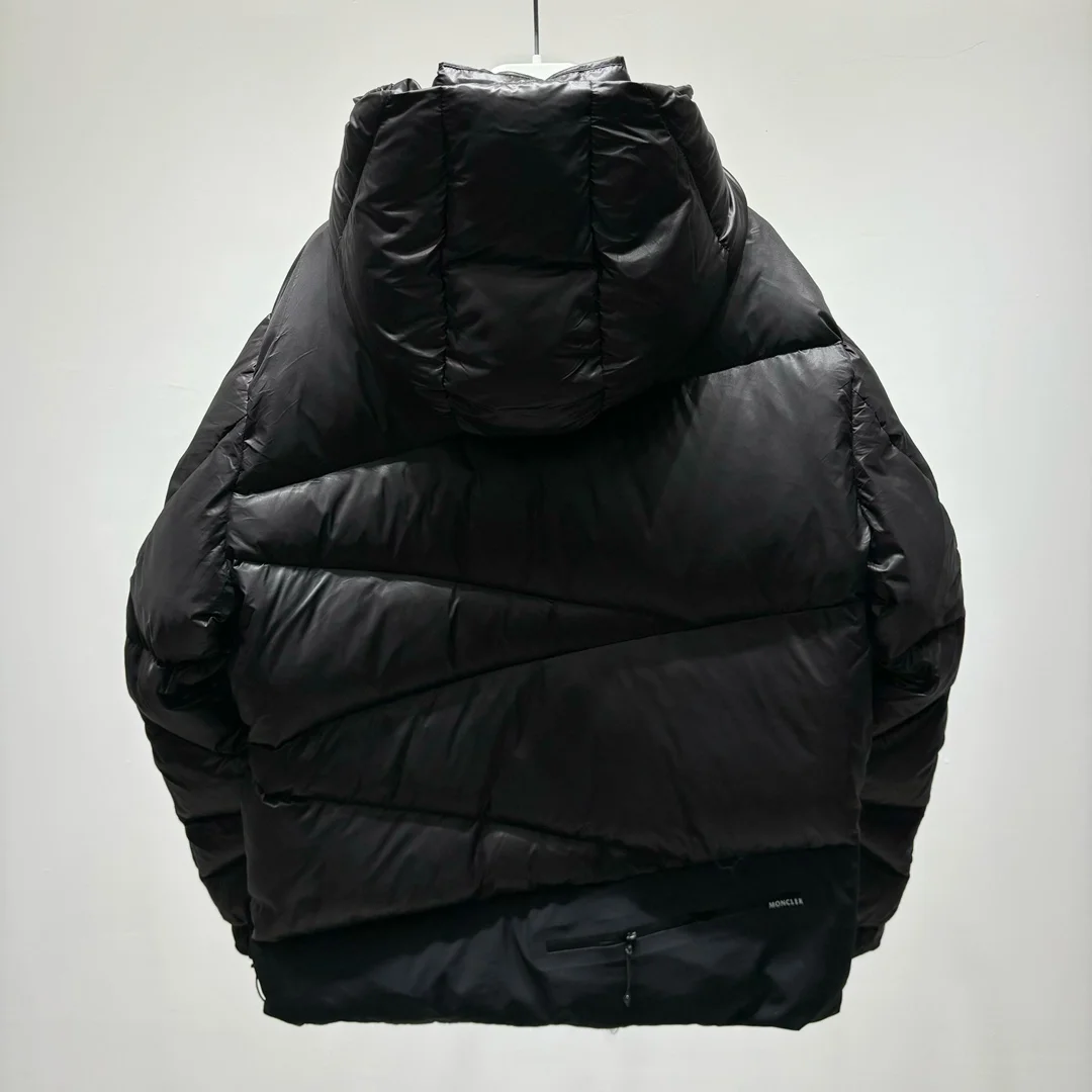 몽클레어 Yonne 쇼트 다운 자켓