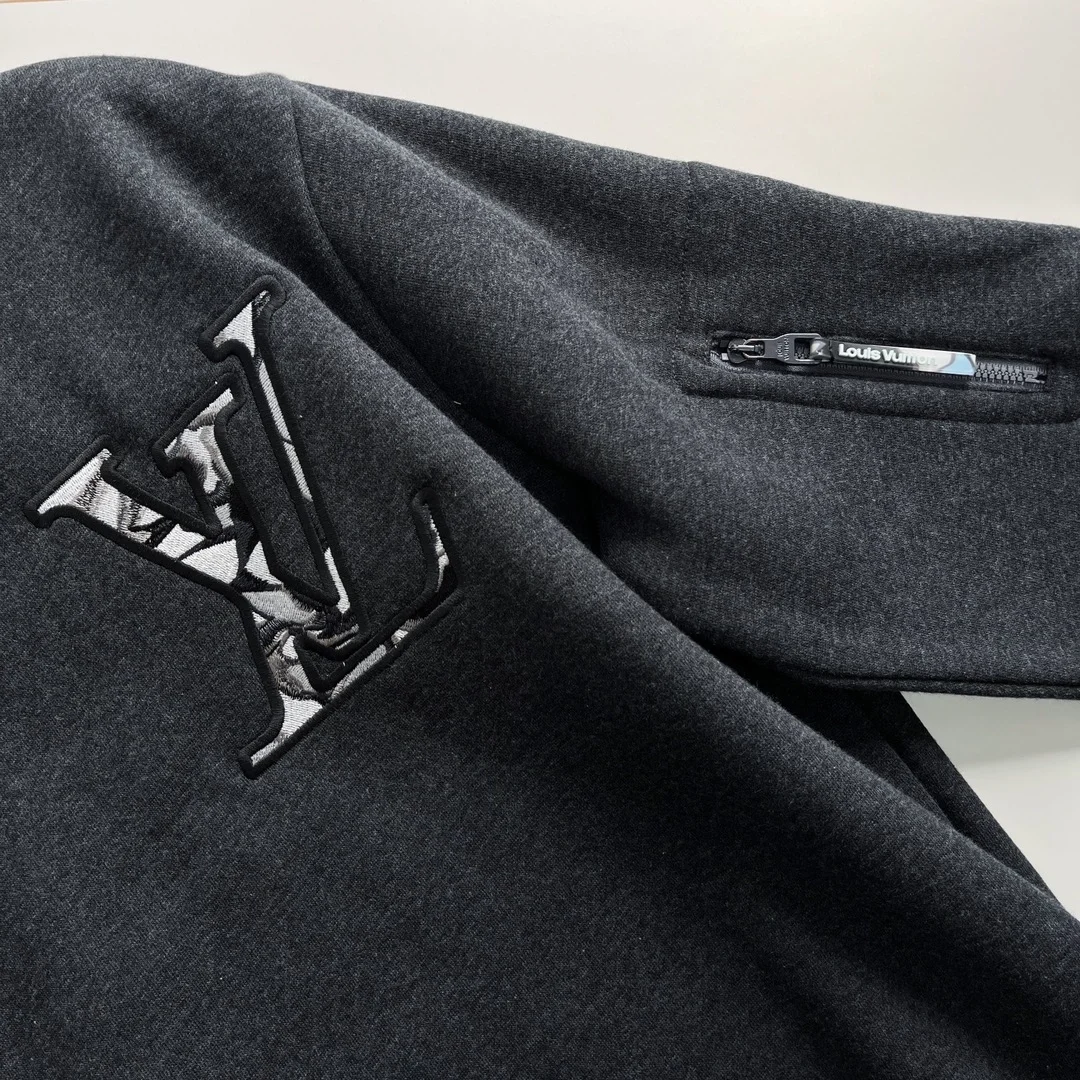 루이비통 코튼 크루넥 1AFAZI