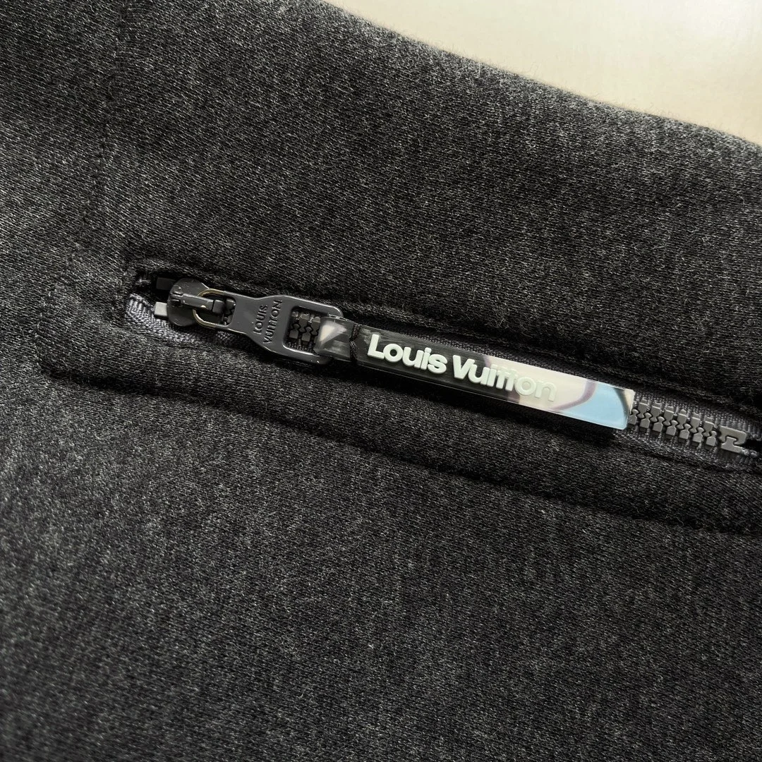 루이비통 코튼 크루넥 1AFAZI