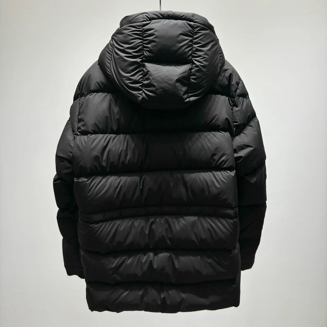 몽클레어 블랙 Bauges 쇼트 다운 자켓