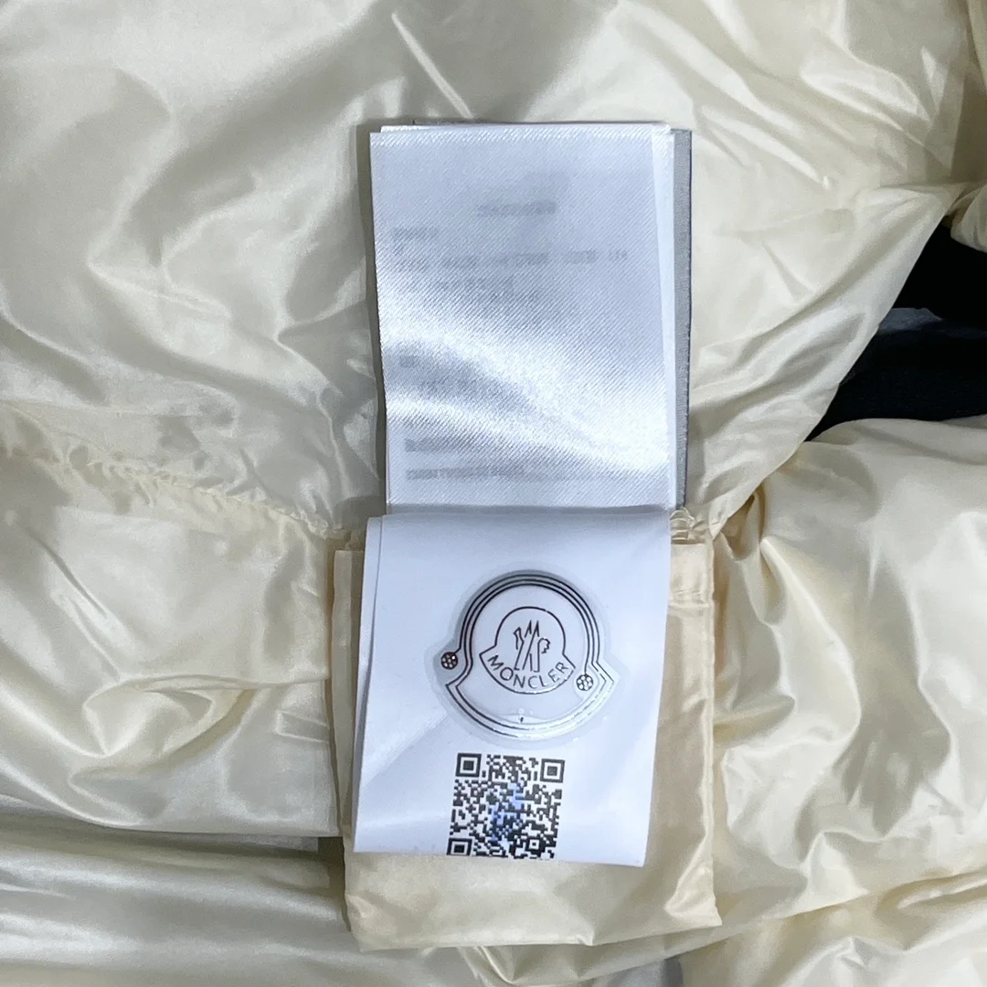 몽클레어 sumido 다운 베스트