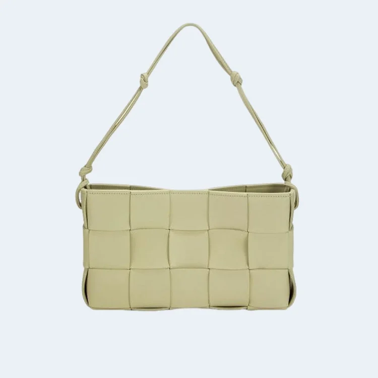 보테가 베네타 카세트 바게트백