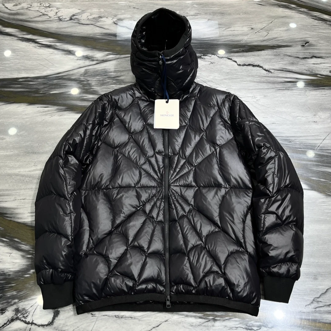 몽클레어 비올레 스파이더맨 숏 다운 자켓