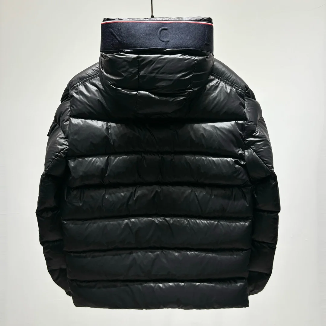 몽클레어 PAVIN 다운 패딩 자켓