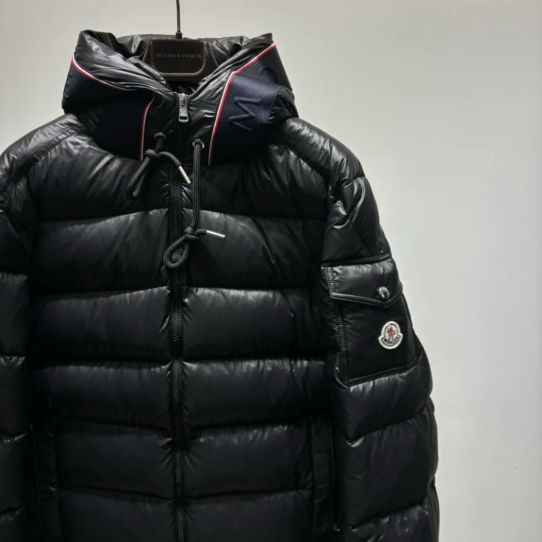 몽클레어 PAVIN 다운 패딩 자켓