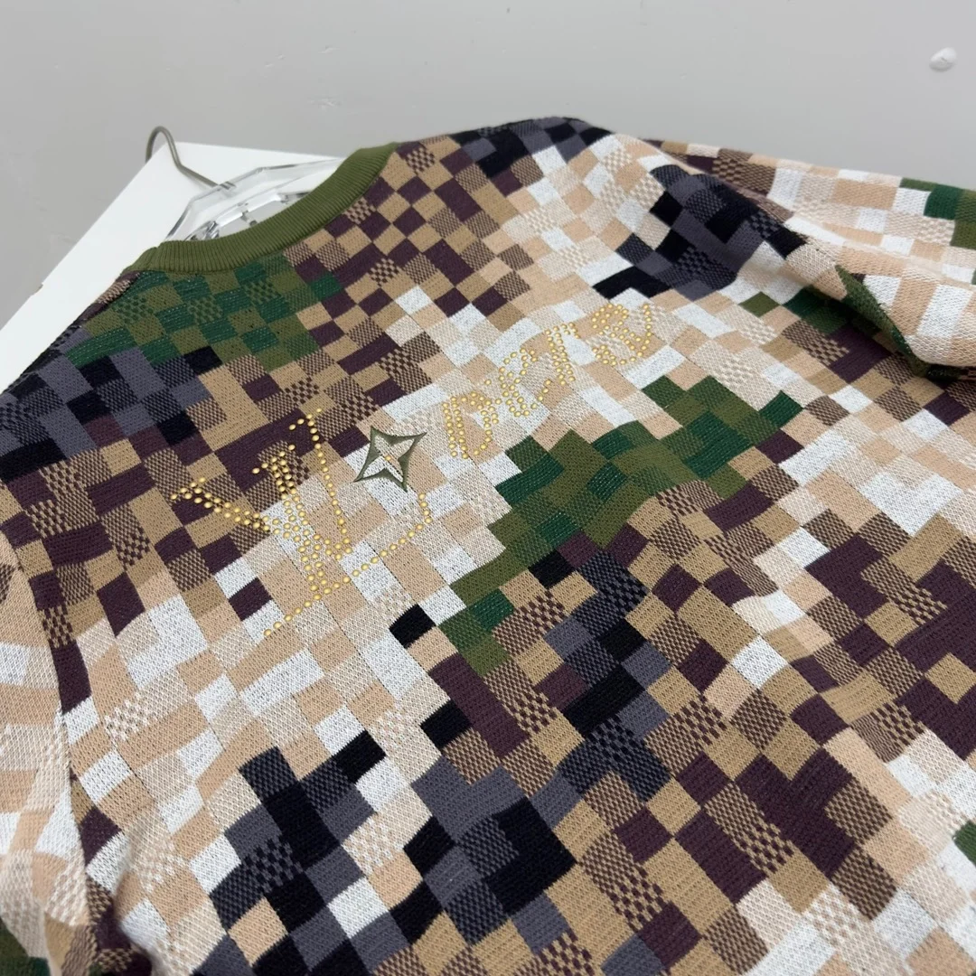 루이비통 크루 넥 파슬리 유니섹스 롱 슬리브 맨투맨 1AFIVT