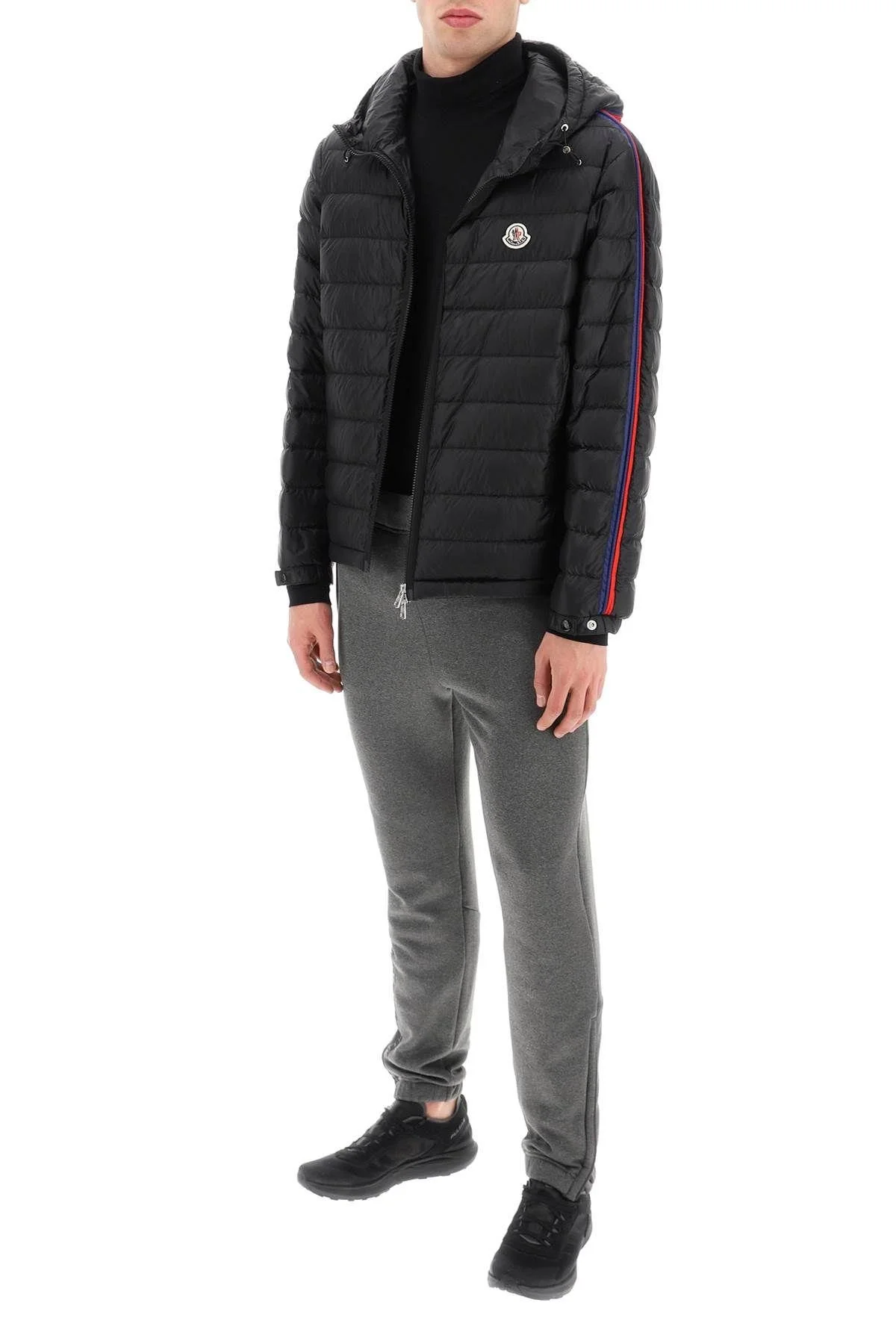 몽클레어 로고 패치 삼색 라이닝 자켓