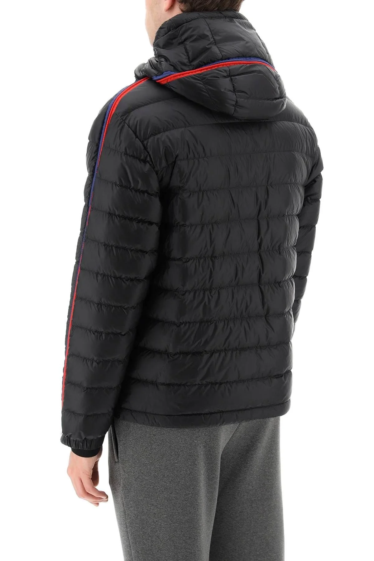 몽클레어 로고 패치 삼색 라이닝 자켓