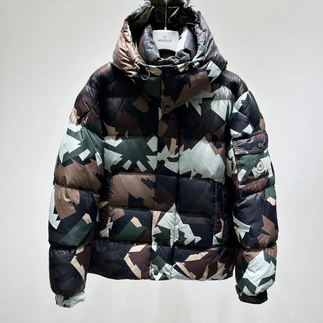 몽클레어 23FW 모사 숏다운 패딩 자켓