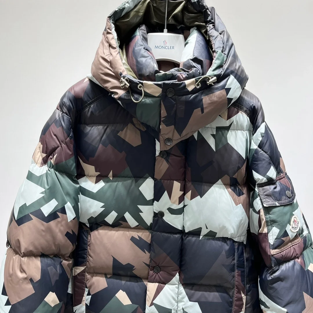 몽클레어 23FW 모사 숏다운 패딩 자켓
