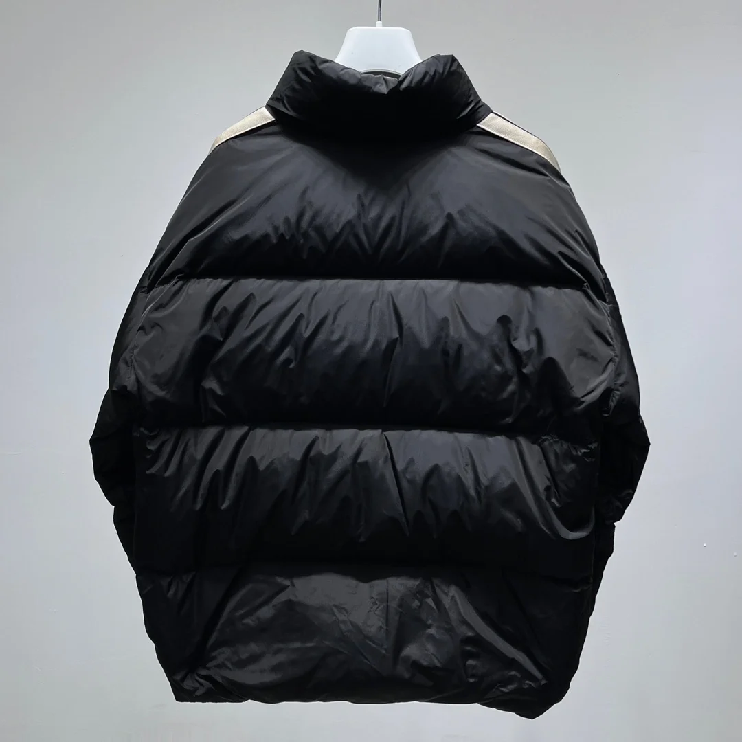 몽클레어 x 팜엔젤스 로드맨 다운 자켓