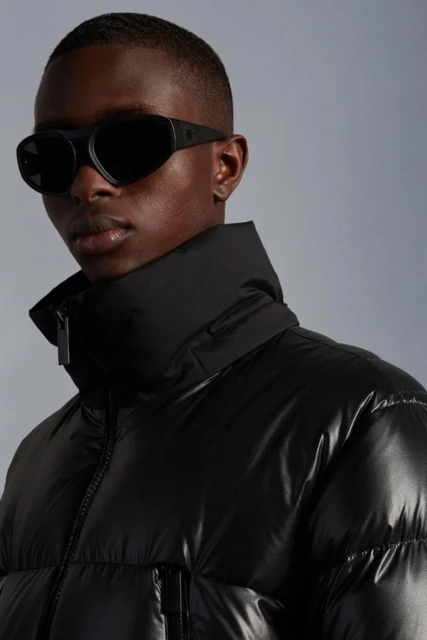 몽클레어 주바이르 다운 자켓