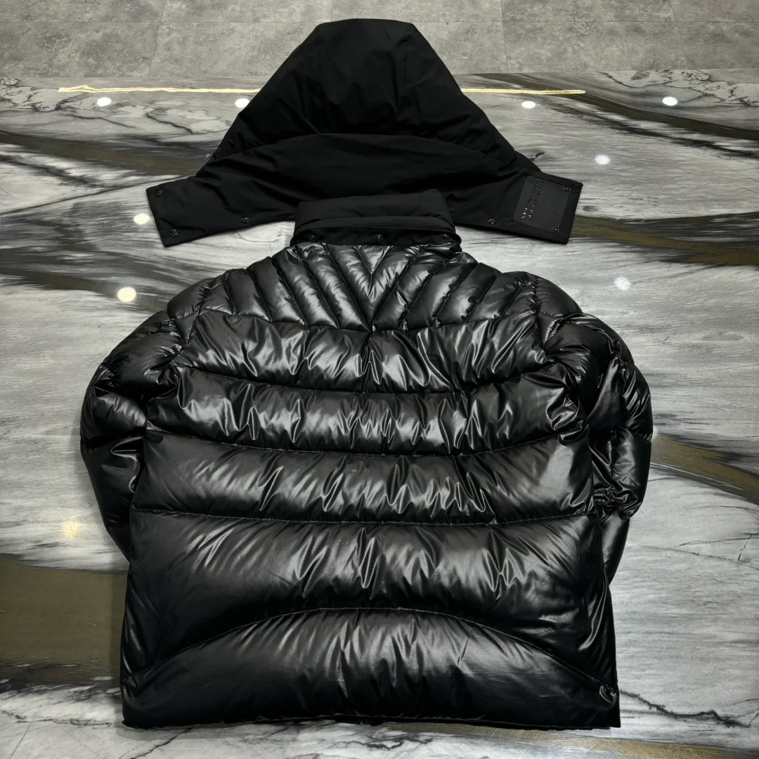 몽클레어 주바이르 다운 자켓