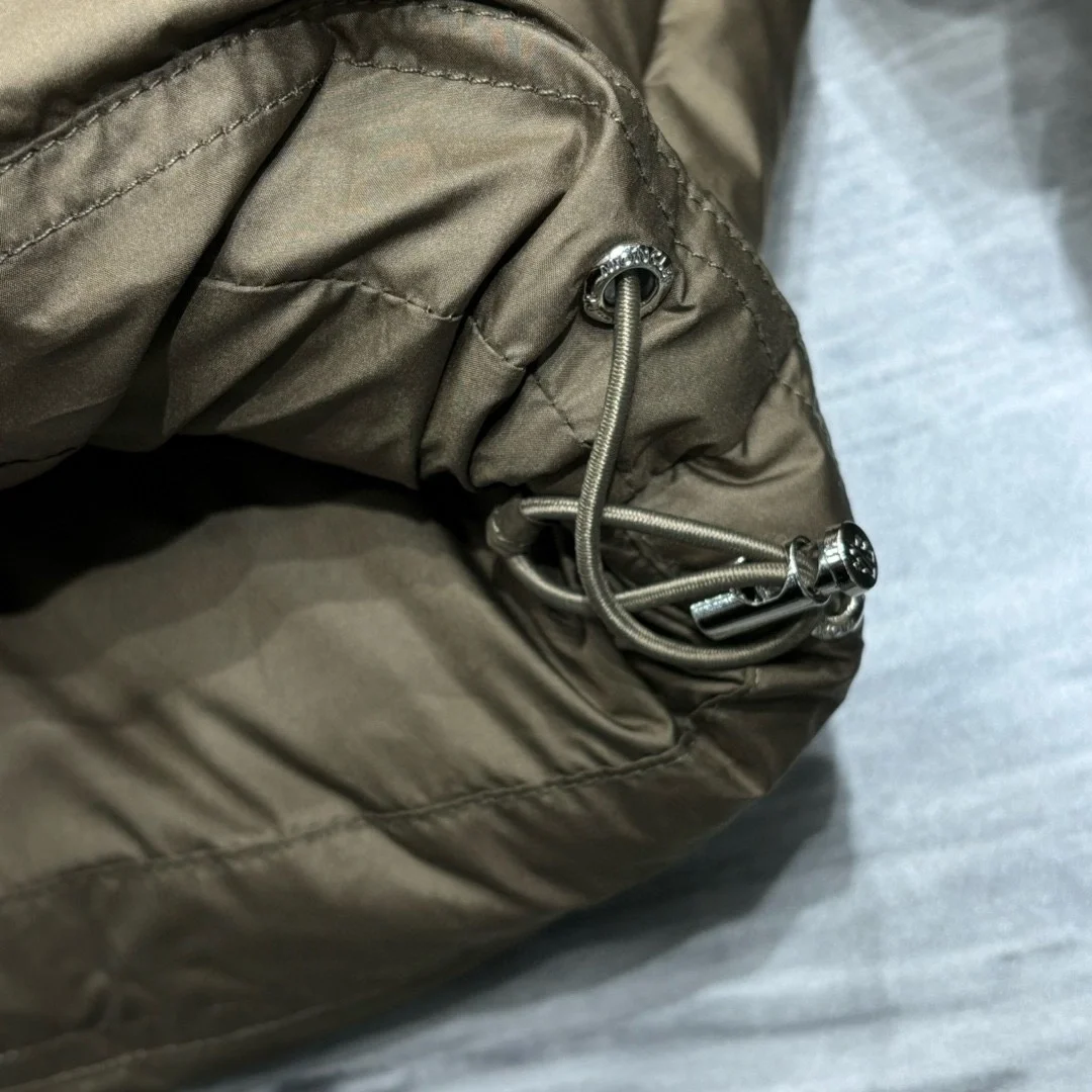 몽클레어 besbre 패딩 브라운