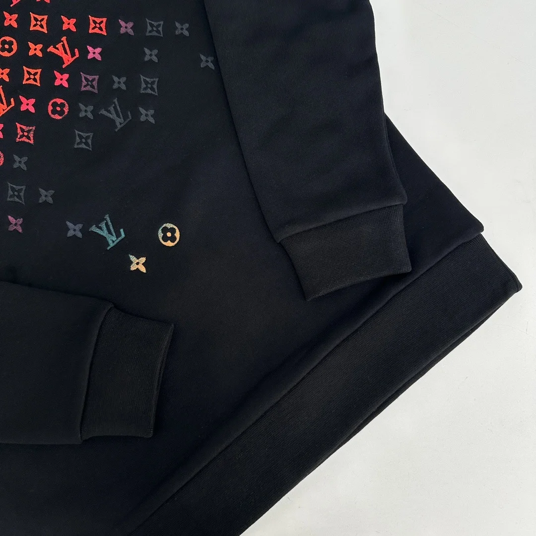 루이비통 엠브로이더드 코트 스웨트셔츠 1AFB67