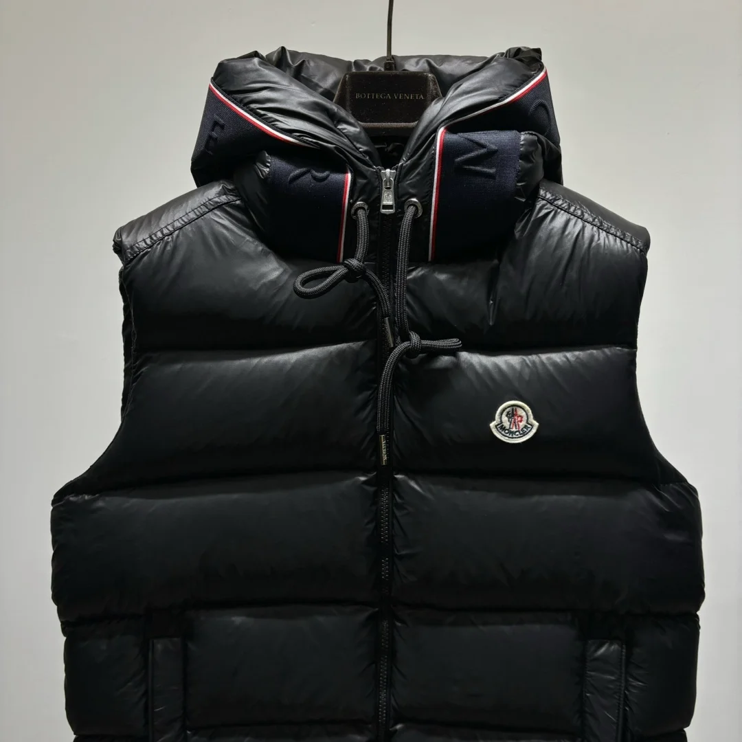 몽클레어 루이로 다운 패딩 베스트