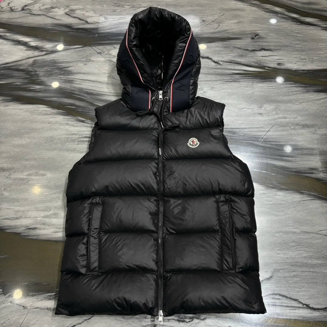 몽클레어 루이로 다운 패딩 베스트