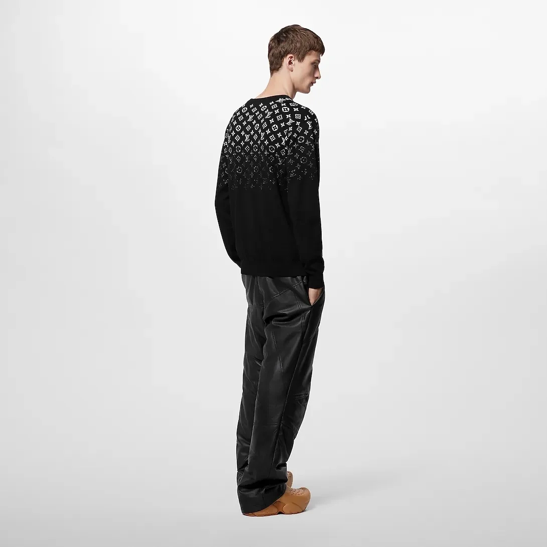 루이비통 그라디언트 코튼 크루넥 맨투맨 1AFAPY