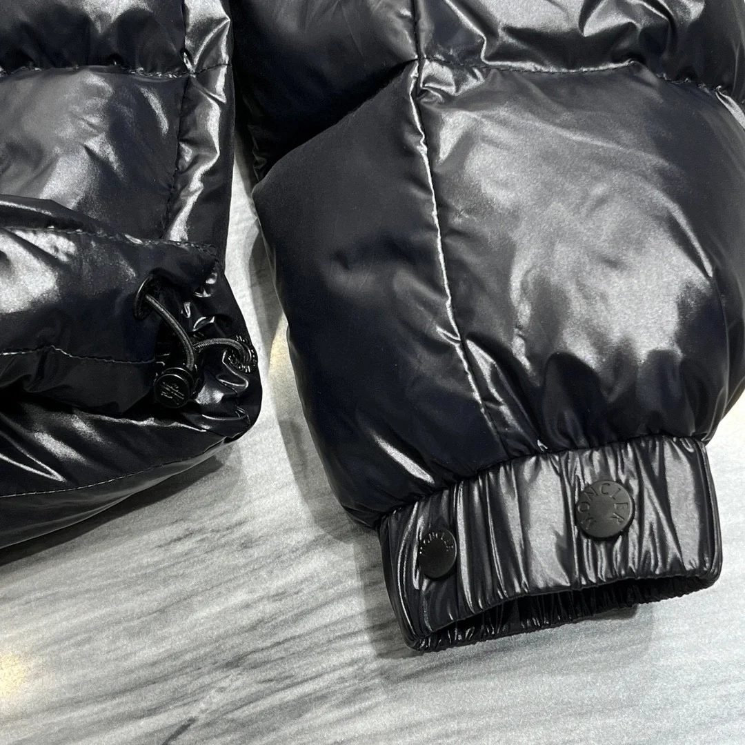 몽클레어 미샴 쇼트 다운 자켓 블랙