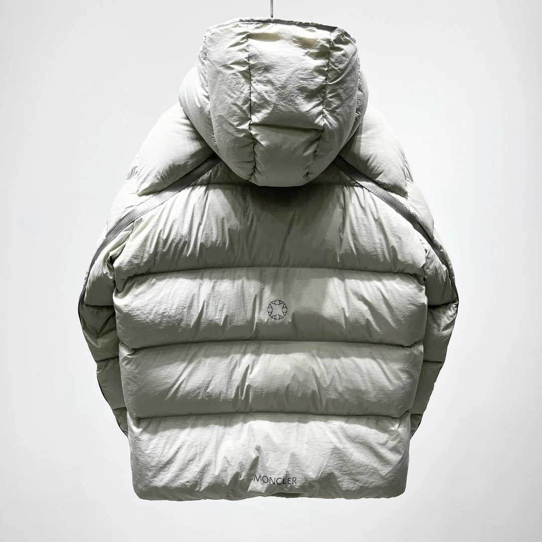 몽클레어 알릭스 포레스트 패딩 화이트