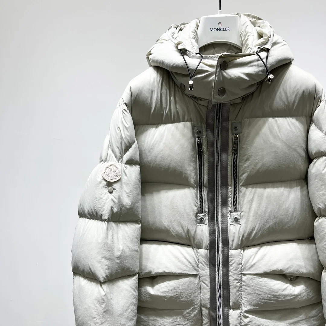 몽클레어 알릭스 포레스트 패딩 화이트