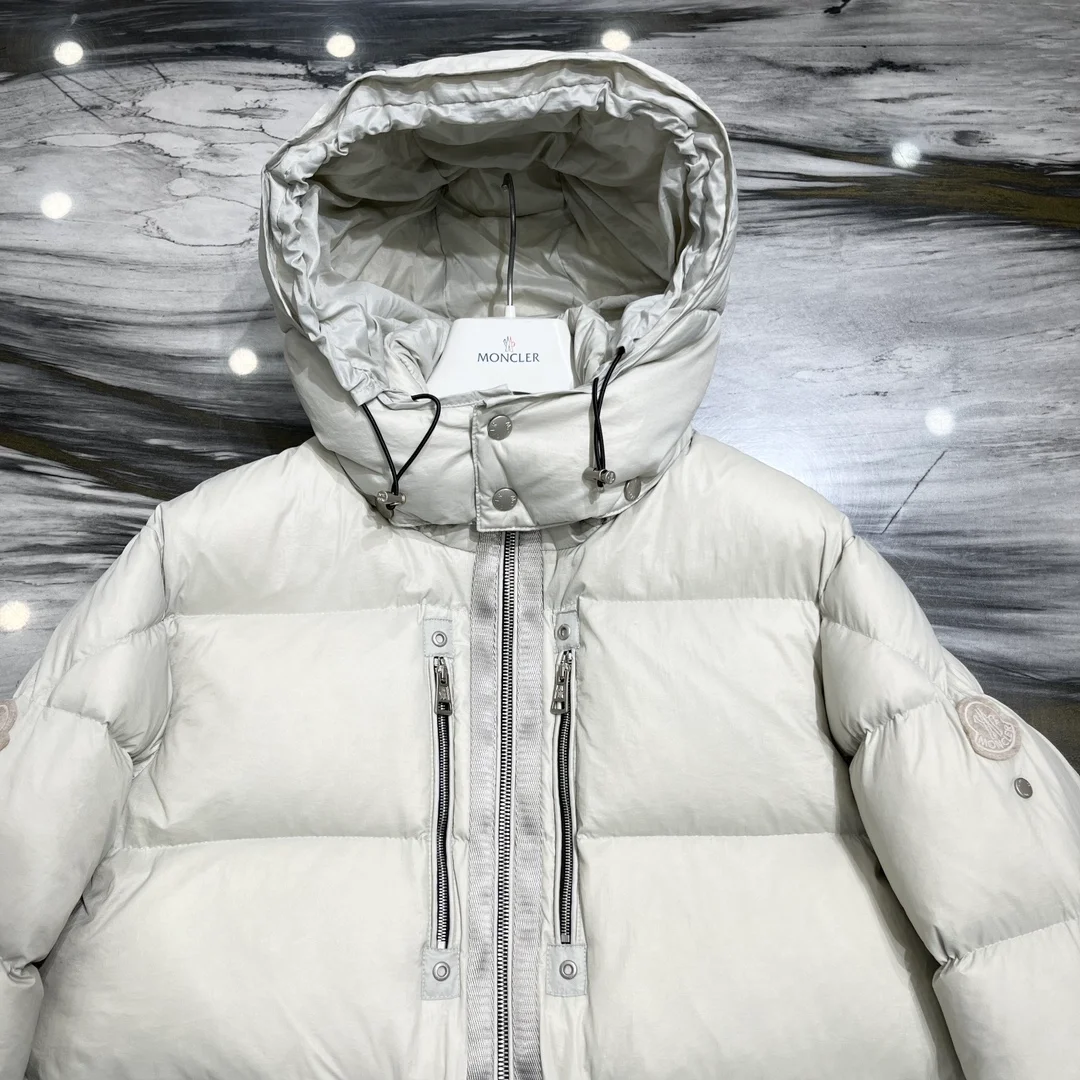 몽클레어 알릭스 포레스트 패딩 화이트