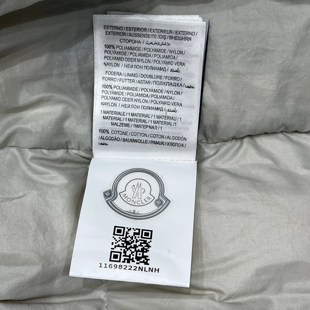 몽클레어 알릭스 포레스트 패딩 화이트
