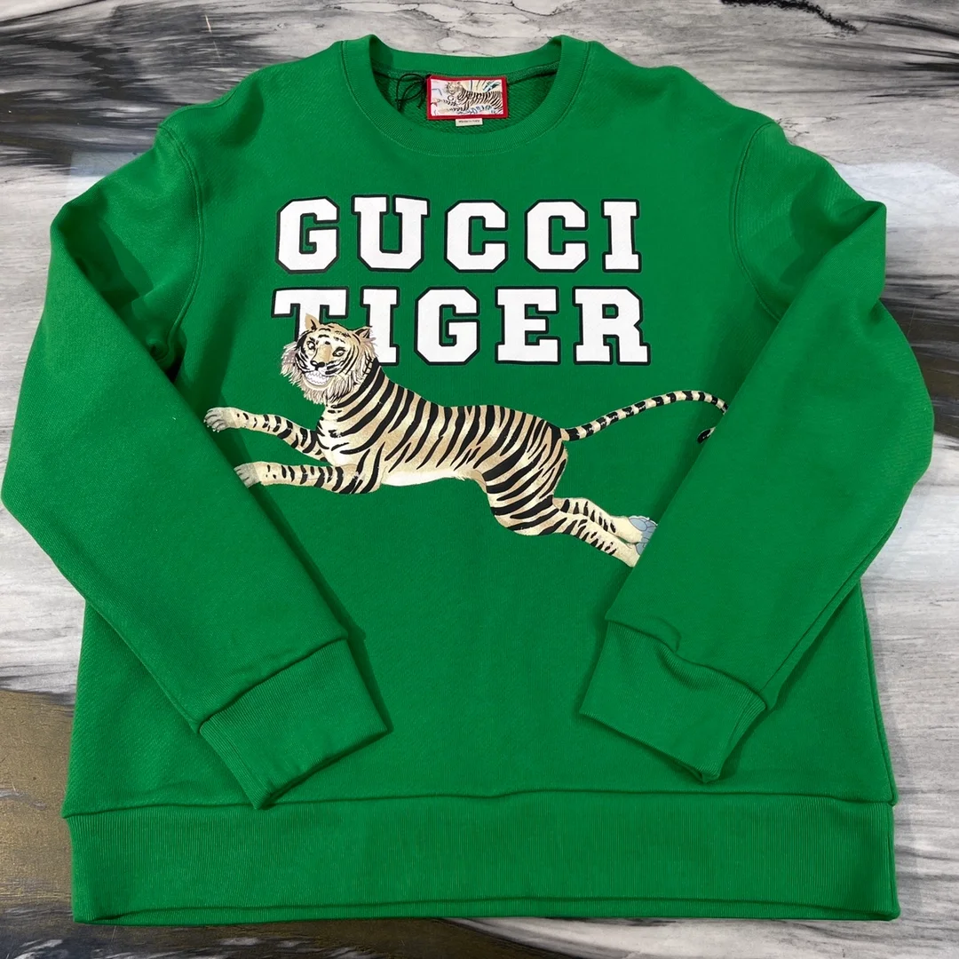 구찌 애니멀 타이거 맨투맨