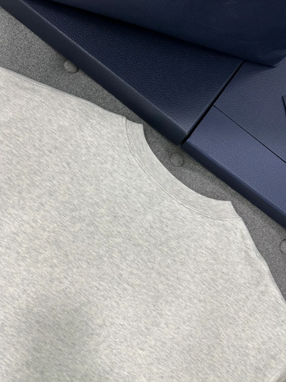 디올 BY ERL 오버사이즈 스웨트셔츠