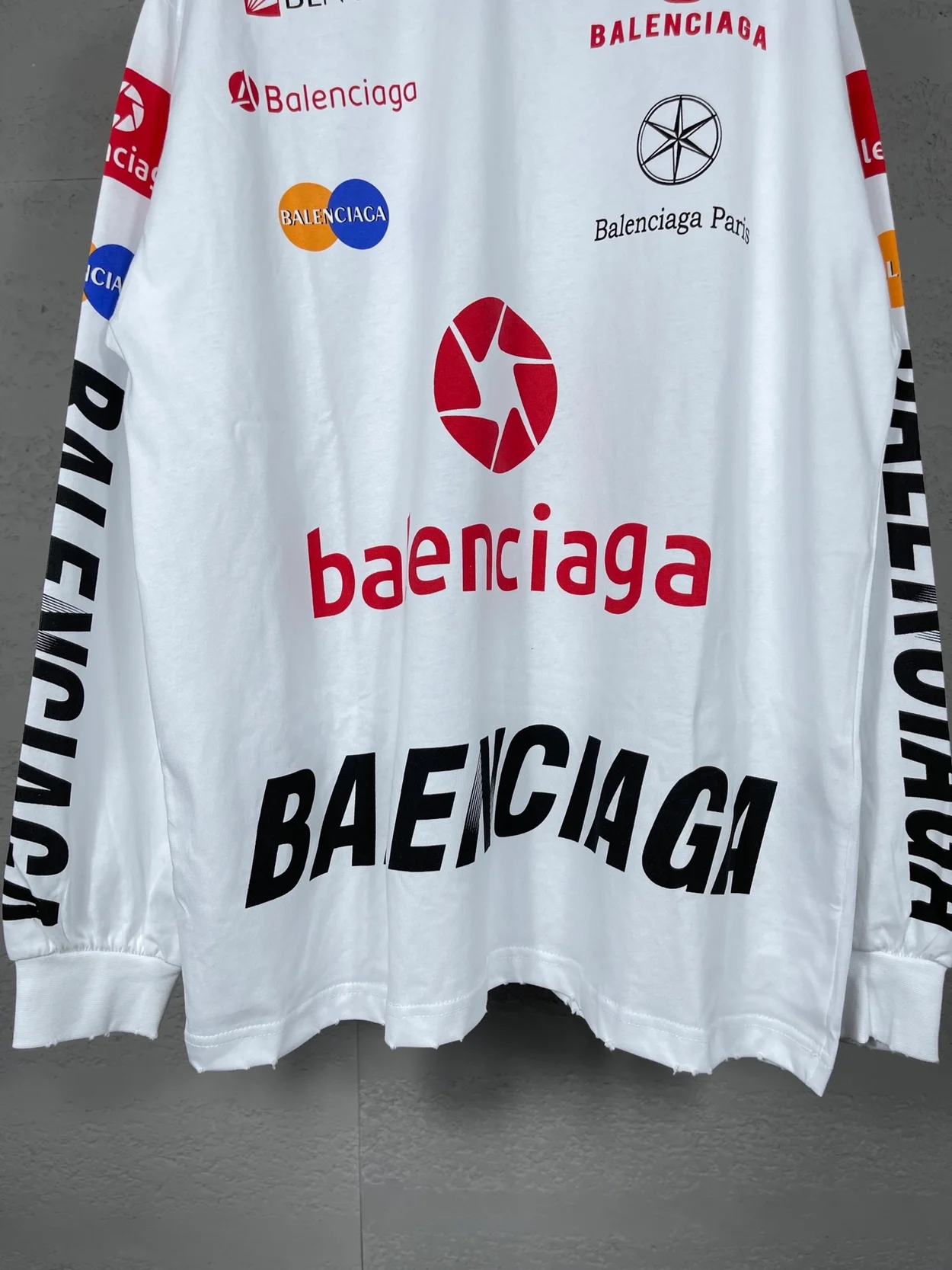 발렌시아가 리그 로고 프린트 스웨트셔츠 화이트